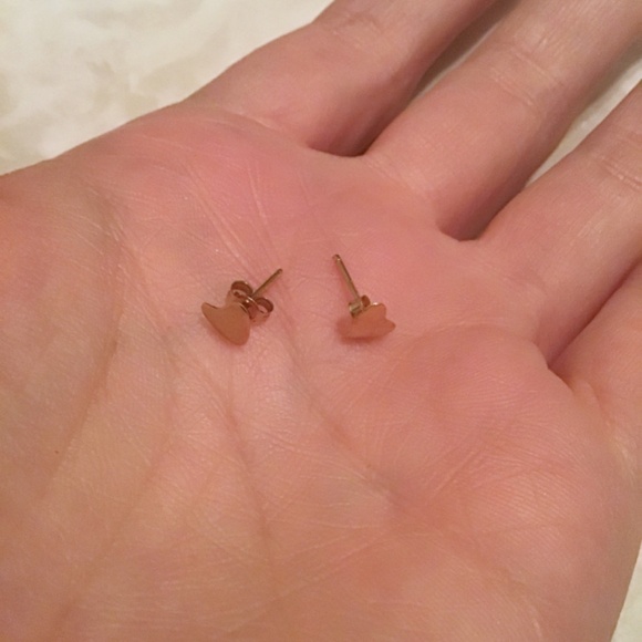 Vintage 10k Gold Tiny Heart Earrings - Picture 6 of 6